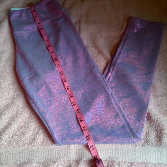 Pink Shiny Leggings Sz M - Picture 2 of 9
